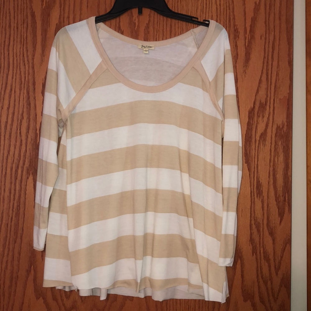 Tan and white striped tee